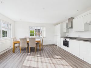 Photo 11- click for photo gallery